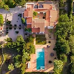 Villa Mediterranean Luxe • 8pax • Pool • Bbq •cozy *